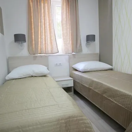 Gorica 1 A4-1 No-1 By Interhome Apartman *